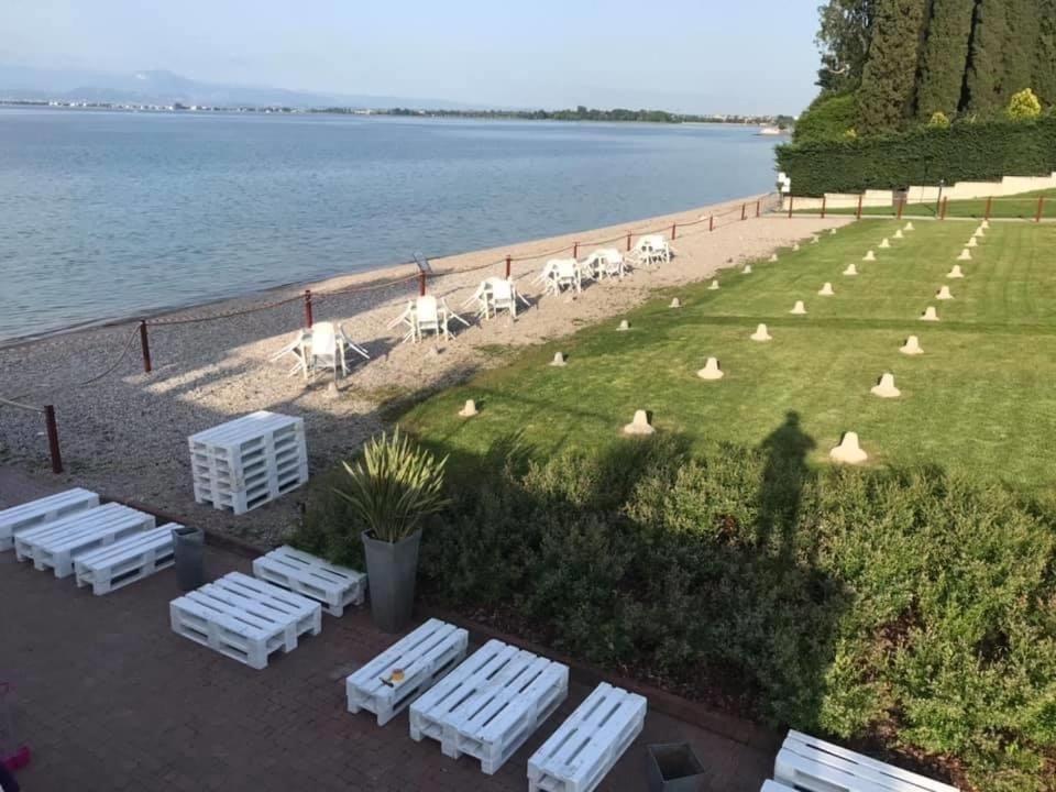 Appartamento Casa Vacanze Spiaggia D'Oro Desenzano del Garda Ngoại thất bức ảnh