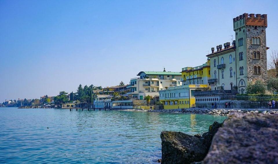 Appartamento Casa Vacanze Spiaggia D'Oro Desenzano del Garda Ngoại thất bức ảnh